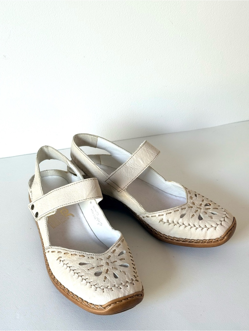 Rieker Cream Mary Jane Slingback Leather Shoes 37